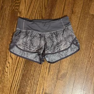 speed ups low-rise lined shorts 2.5” grey
